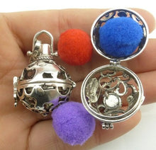 Load image into Gallery viewer, Vintage Silver Baby Elephant Perfume Locket